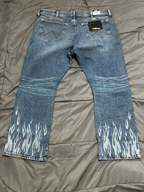 NWT Wrangler x Hot Wheels Limited Edition Flame Legs Bootcut Jeans 40x30